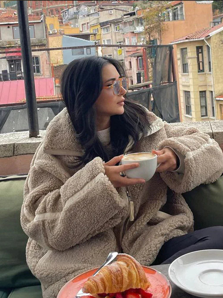 Solan Marseille | Veste Douceur et Élégance